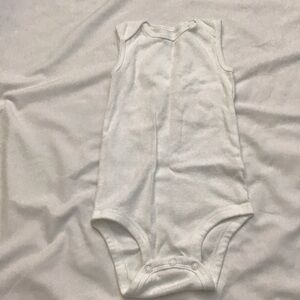 *last chance* (Like New) Carter’s White Tank Onesie